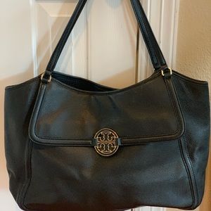 Tory Burch Amanda Tote, gentle used.
